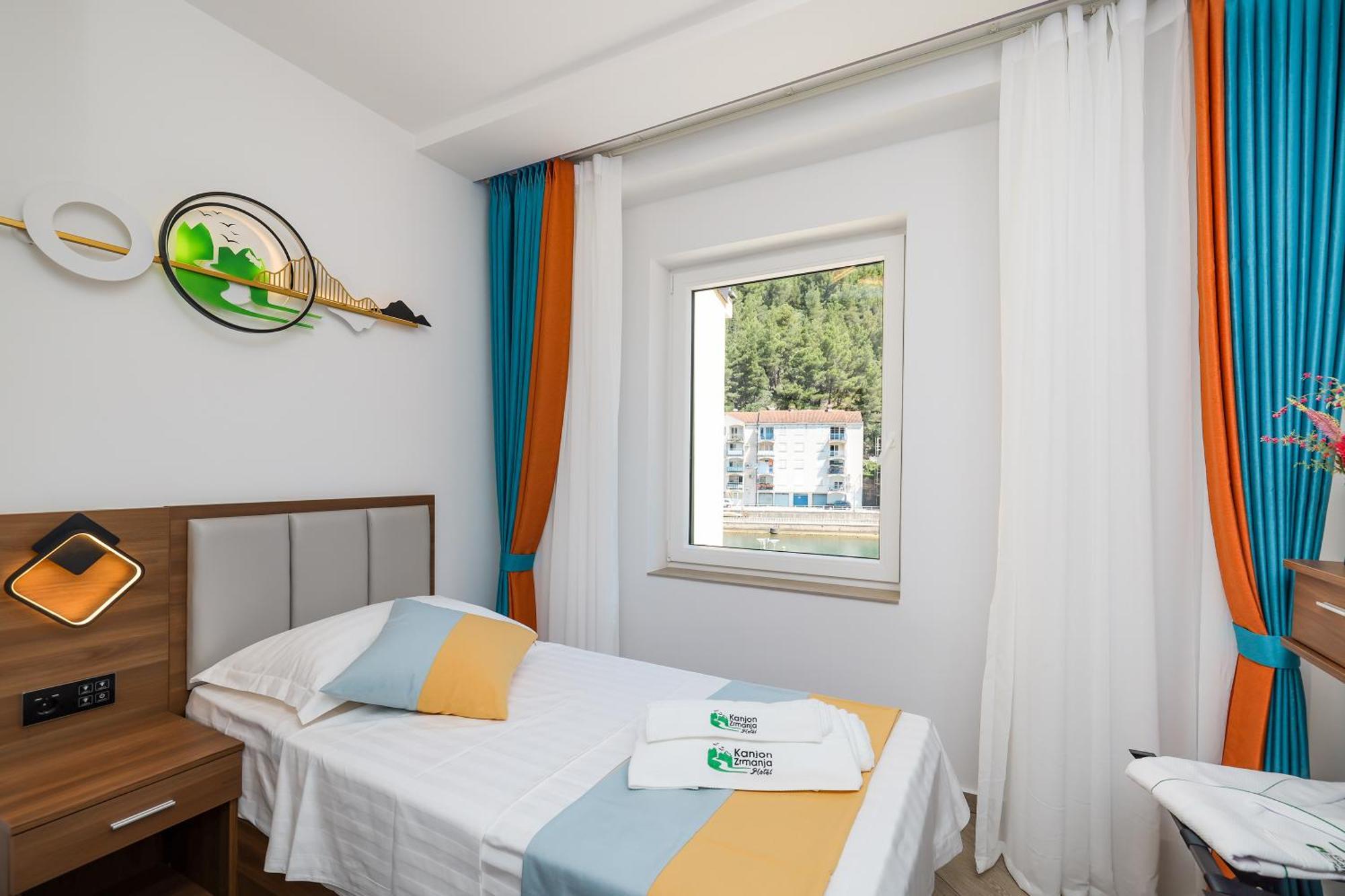 Hotel Kanjon Zrmanje Obrovac Exterior foto